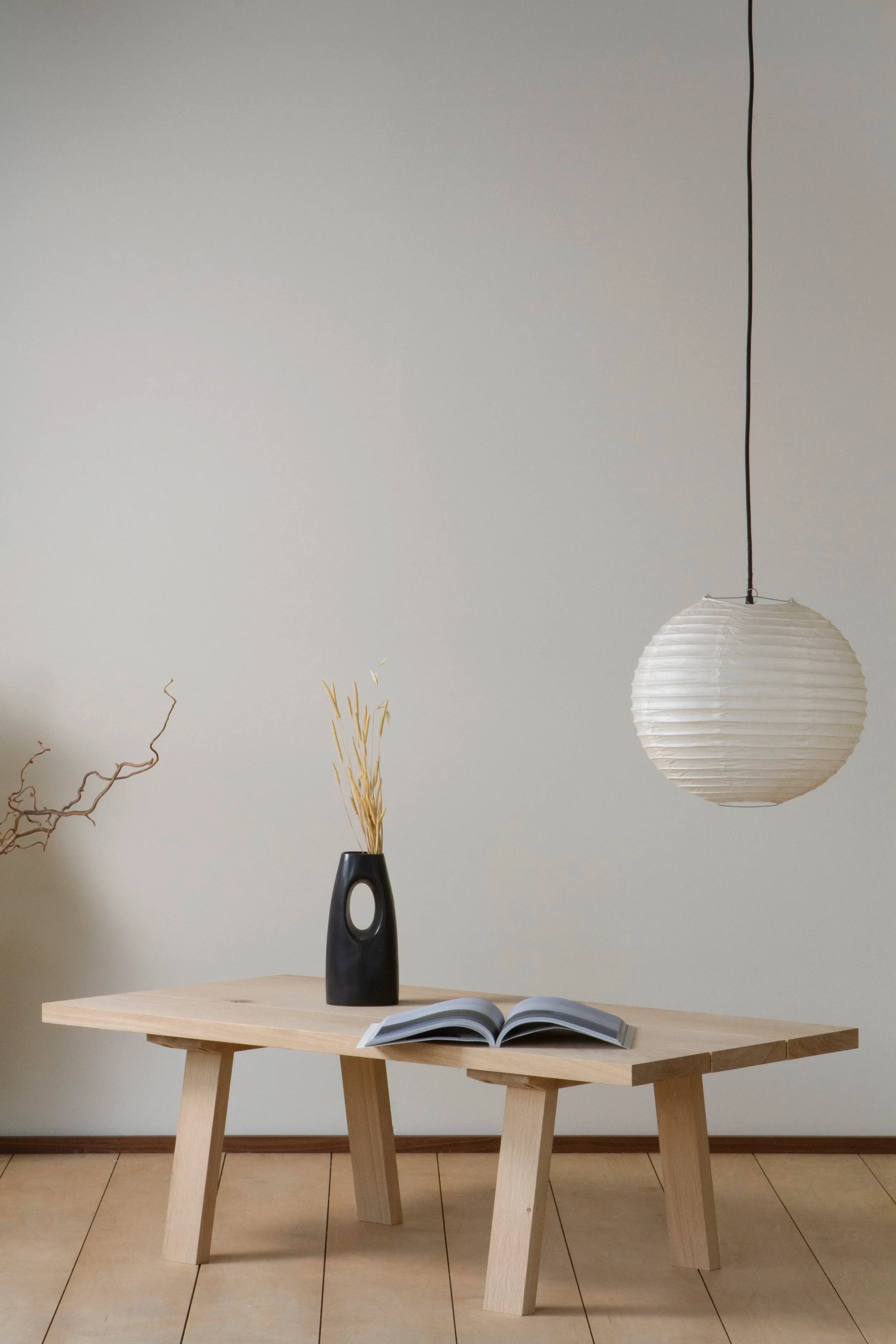 'Ormstöng' Coffee Table [Wooden Legs]