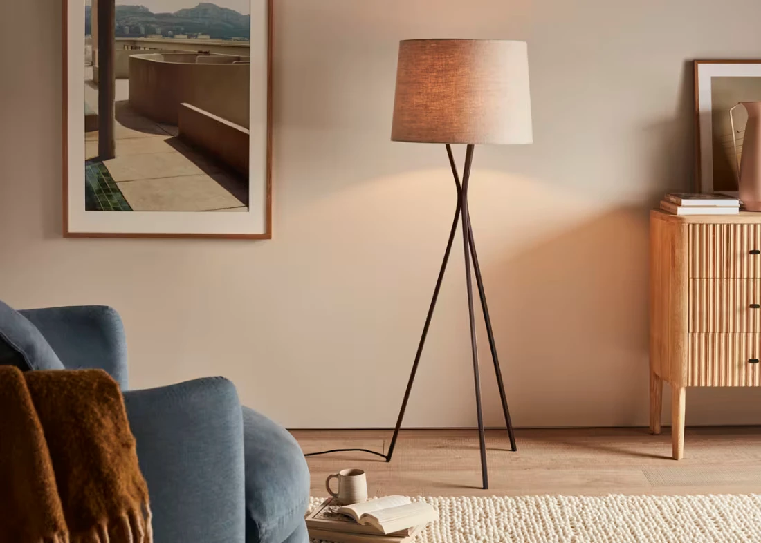 Treble Floor Light - Standard - Blackened Bronze